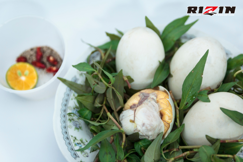 Tăng Sinh Lý Nam Bằng Trứng Vịt Lộn Được Không?