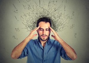 Stress kéo dài hoặc ám ảnh về tình dục trong thời gian dài cũng có thể gây cương dương nhiều lần trong ngày