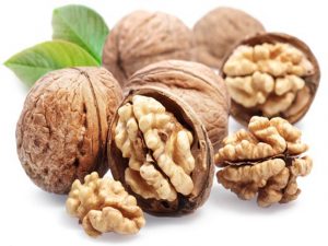 Ăn một nắm nhỏ hạt óc chó mỗi ngày có thể hỗ trợ quá trình thanh lọc tự nhiên cho gan.